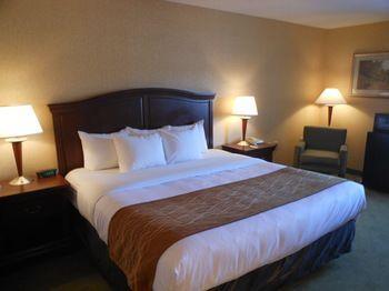 Hotel Clarion Pointe Harrisonburg - Bild 5