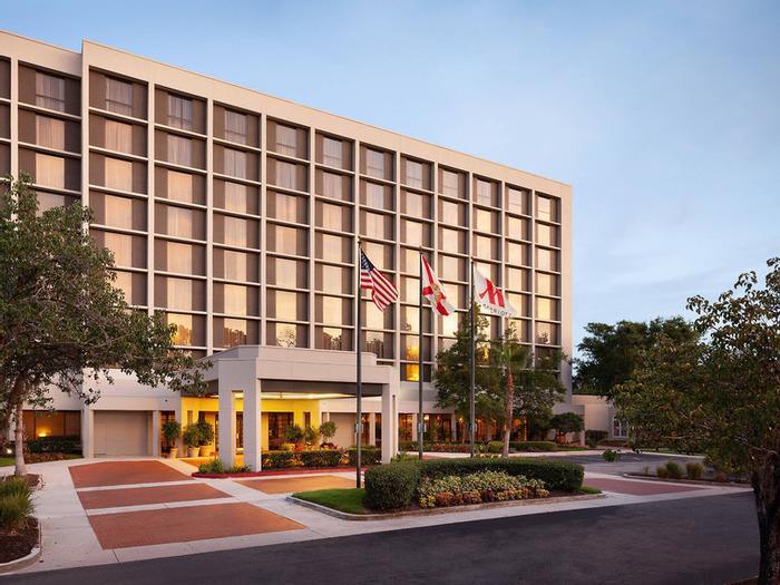 Jackson Downtown Convention Center Hotel - Bild 1