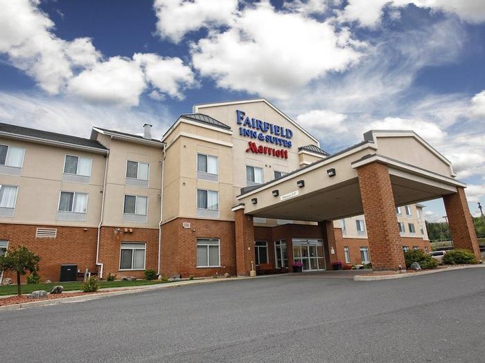 Fairfield Inn & Suites Sudbury - Bild 1