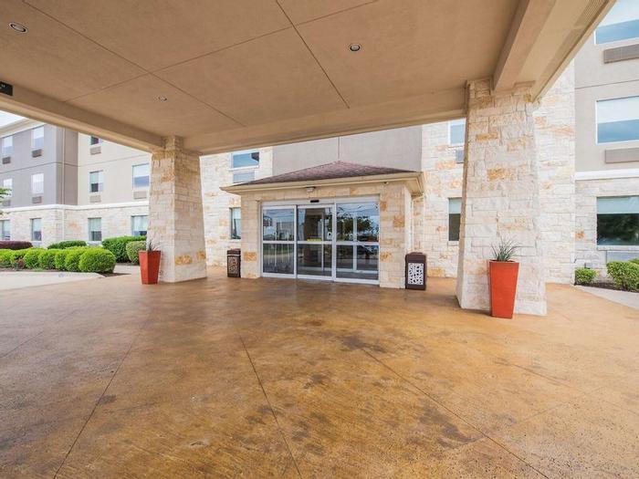 Best Western Plus Killeen/Fort Hood Hotel & Suites - Bild 1