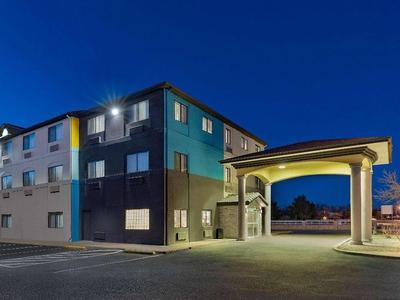 Hotel Days Inn by Wyndham Bernalillo - Bild 5