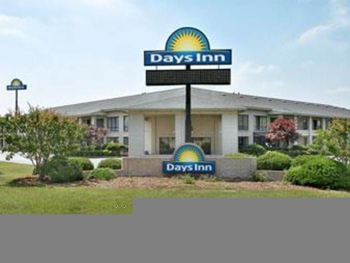 Days Inn by Wyndham Spartanburg Waccamaw - Bild 1