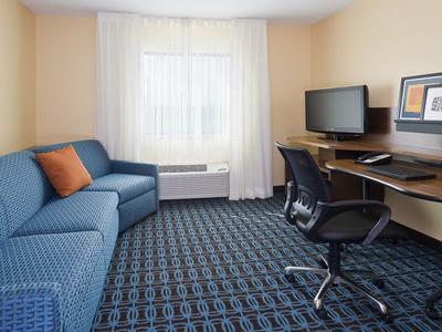 Hotel Fairfield Inn & Suites Oshkosh - Bild 2