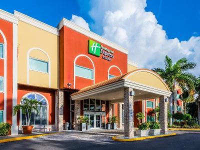 Hotel Holiday Inn Express & Suites Bradenton West - Bild 2