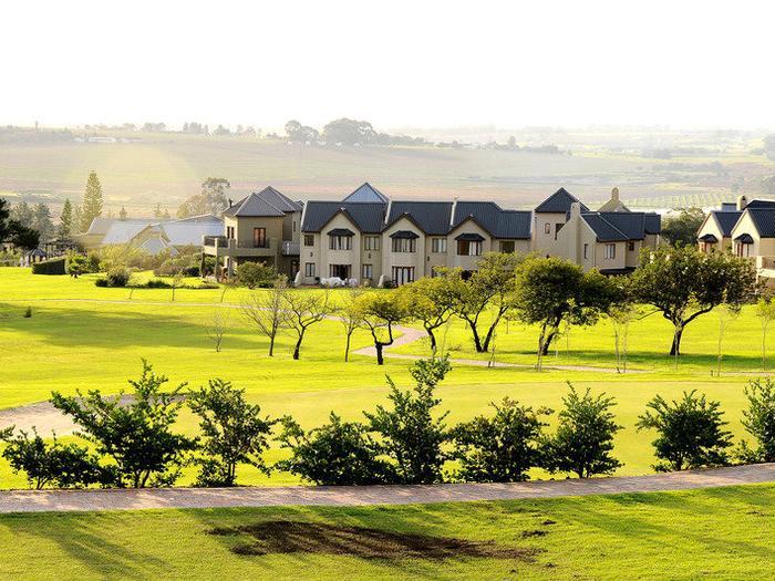 Hotel Devonvale Golf & Wine Estate - Bild 1