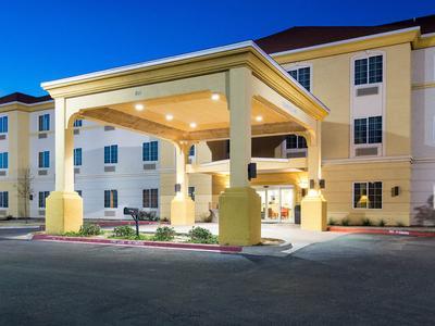 Hotel Comfort Inn & Suites - Bild 3