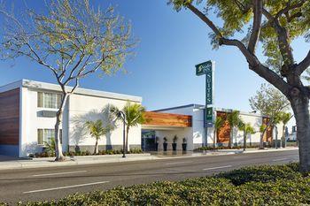 Hotel Studio Inn & Suites Downey - Bild 2