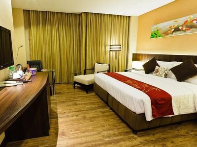 Hotel Ramada by Wyndham Manila Central - Bild 5