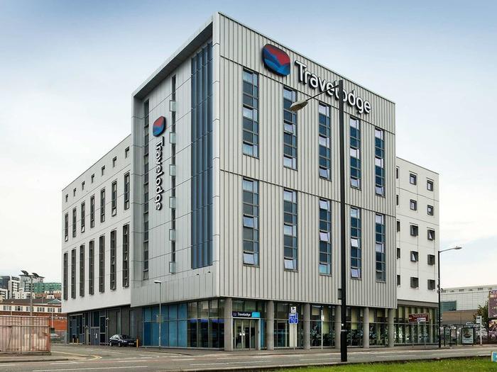 Hotel Travelodge Manchester Central Arena - Bild 1