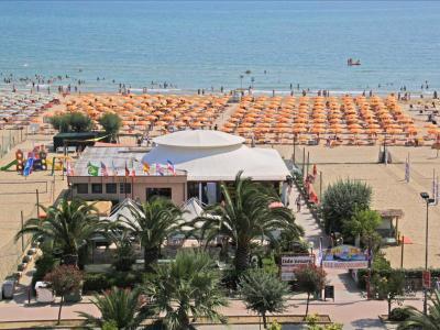 Hotel Cesare Giulianova - Bild 2