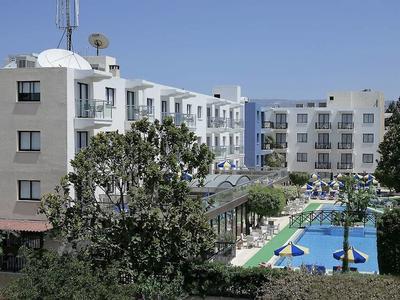 Anemi Hotel & Suites Paphos - Bild 4