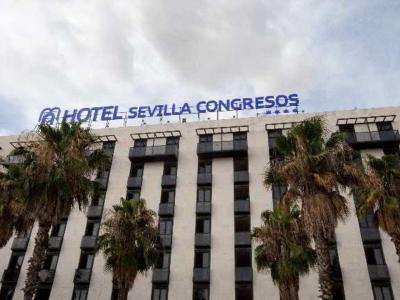 Hotel M.A. Sevilla Congresos - Bild 2