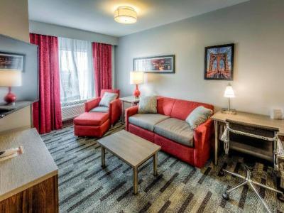 DoubleTree Suites by Hilton Hotel Columbus Downtown - Bild 5