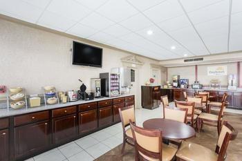 Hotel Days Inn by Wyndham Goldsboro - Bild 3