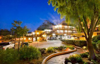 Hotel Mariposa Inn & Suites - Bild 3