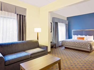 Hotel Wingate by Wyndham Arlington Heights - Bild 5