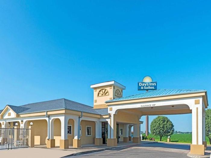 Days Inn & Suites by Wyndham Osceola AR - Bild 1