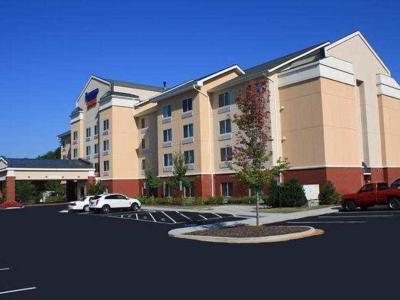 Hotel Fairfield Inn & Suites Greensboro Wendover - Bild 3