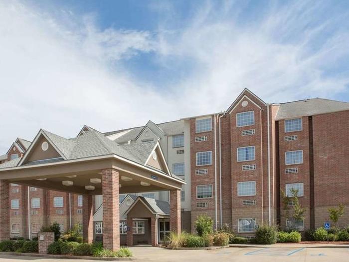 Microtel Inn & Suites by Wyndham Hattiesburg - Bild 1