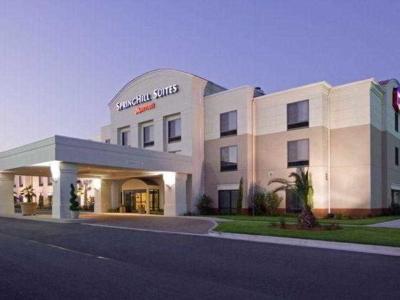 Hotel SpringHill Suites Savannah I-95 South - Bild 4