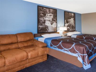 Boarders Inn & Suites by Cobblestone Hotels – Columbus - Bild 4