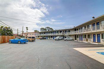 Hotel Motel 6 Santa Barbara Beach - Bild 4