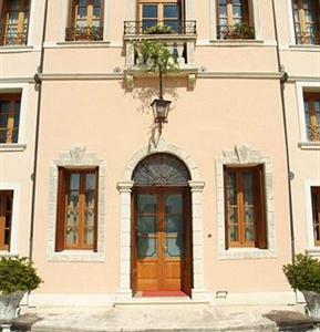 Hotel Villa Bongiovanni - Bild 2