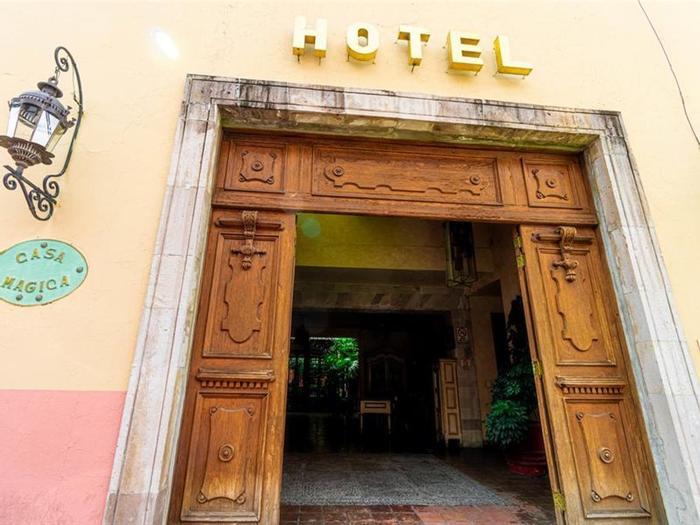 Hotel Casa Magica - Bild 1