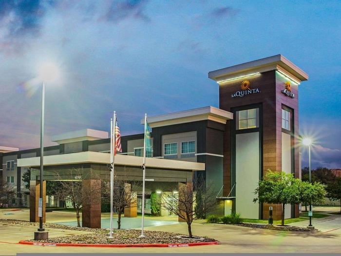 Hotel La Quinta Inn & Suites by Wyndham Austin NW/Lakeline Mall - Bild 1