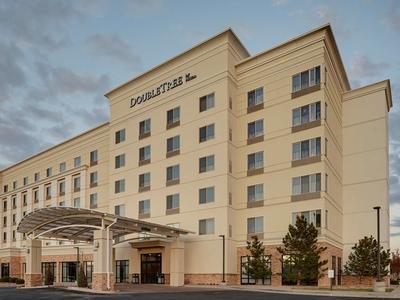 Hotel DoubleTree by Hilton Denver International Airport - Bild 2