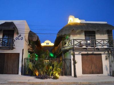 Lo Nuestro Petit Hotel Tulum - Bild 2