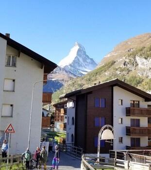 Hotel Pop-Up Bed & Breakfast Zermatt - Bild 1