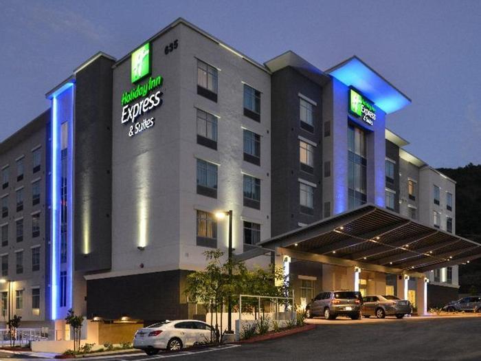 Hotel Holiday Inn Express & Suites San Diego - Mission Valley - Bild 1