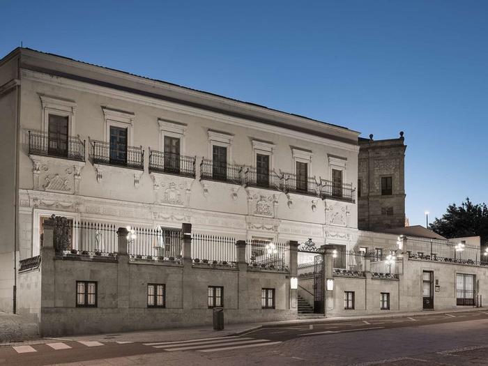 Hotel NH Collection Salamanca Palacio de Castellanos - Bild 1