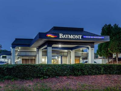 Hotel Baymont by Wyndham McDonough - Bild 3