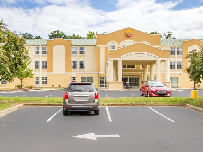 Hotel Comfort Inn Birmingham - Irondale - Bild 1