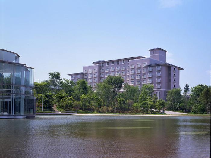 Okura Akademia Park Hotel - Bild 1