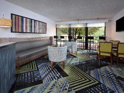 Hotel Holiday Inn Express Lynchburg - Bild 2