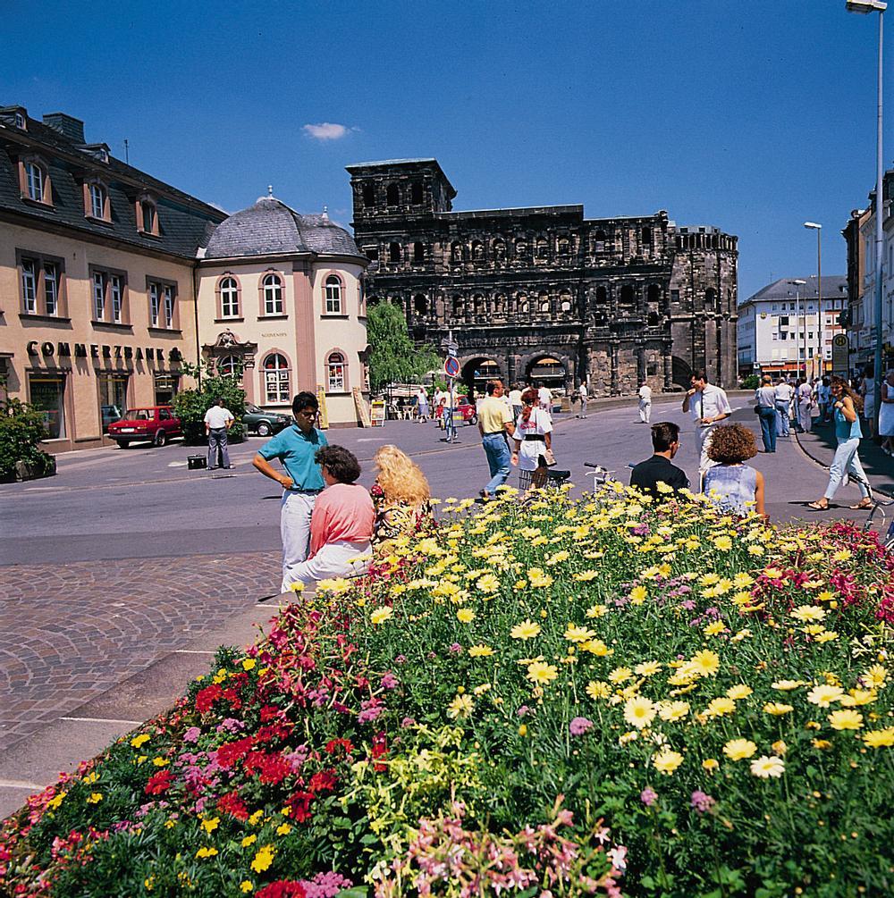 Hotel Gasthaus Laux - Bild 1