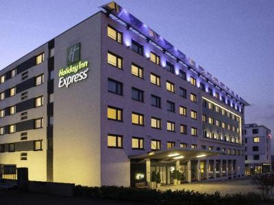 Premier Inn Stuttgart Airport Hotel - Bild 3