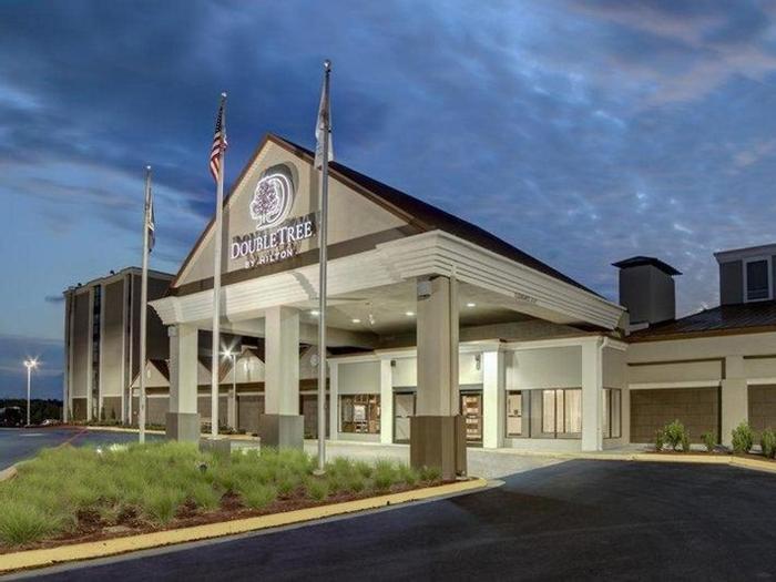 Hotel DoubleTree by Hilton Harrisonburg - Bild 1