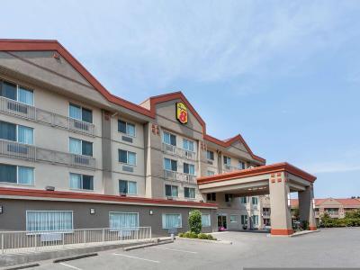 Hotel Super 8 by Wyndham Abbotsford BC - Bild 2