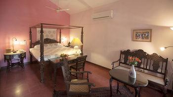 Hotel Presa Di Goa - Bild 1