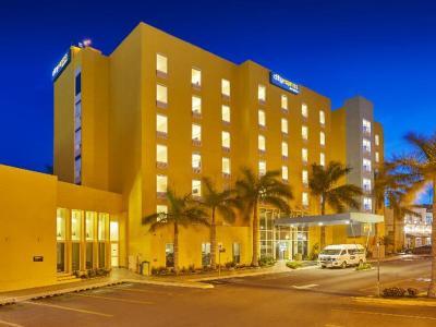 Hotel City Express Tampico - Bild 2