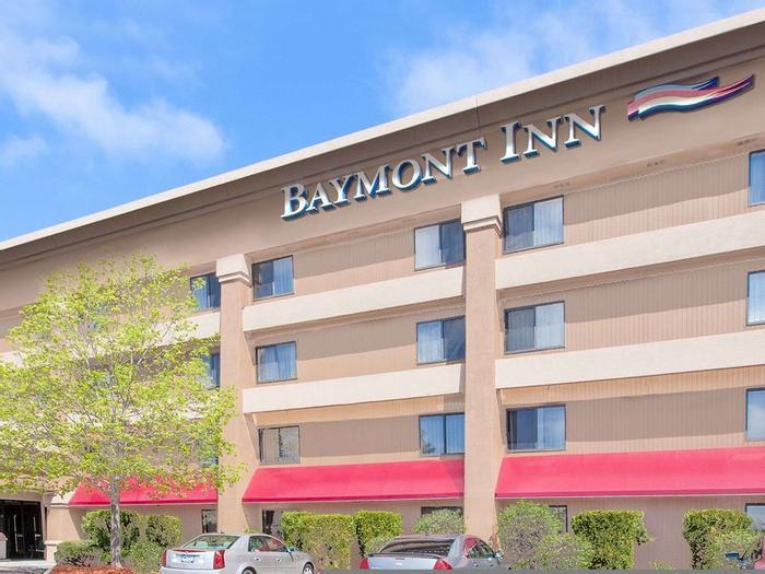 Hotel Baymont by Wyndham Flint - Bild 1