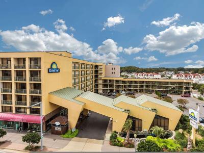 Hotel Days Inn by Wyndham Virginia Beach At The Beach - Bild 2