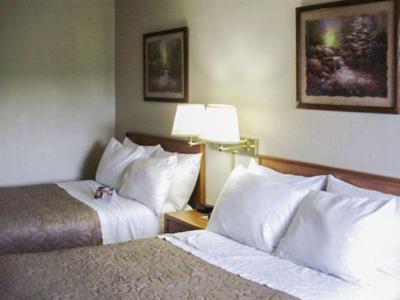 Hotel Quality Inn & Suites - Bild 3