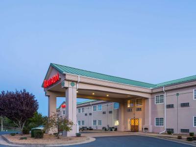 Hotel Ramada by Wyndham Strasburg - Bild 2