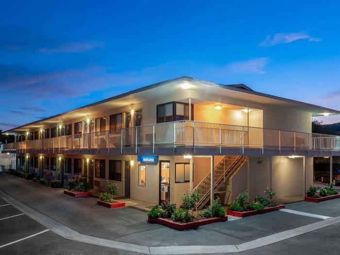 Hotel Motel 6 Santa Barbara - State Street - Bild 1