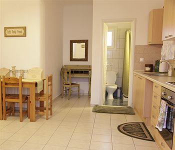 Hotel Eleni's Village Suites - Bild 4